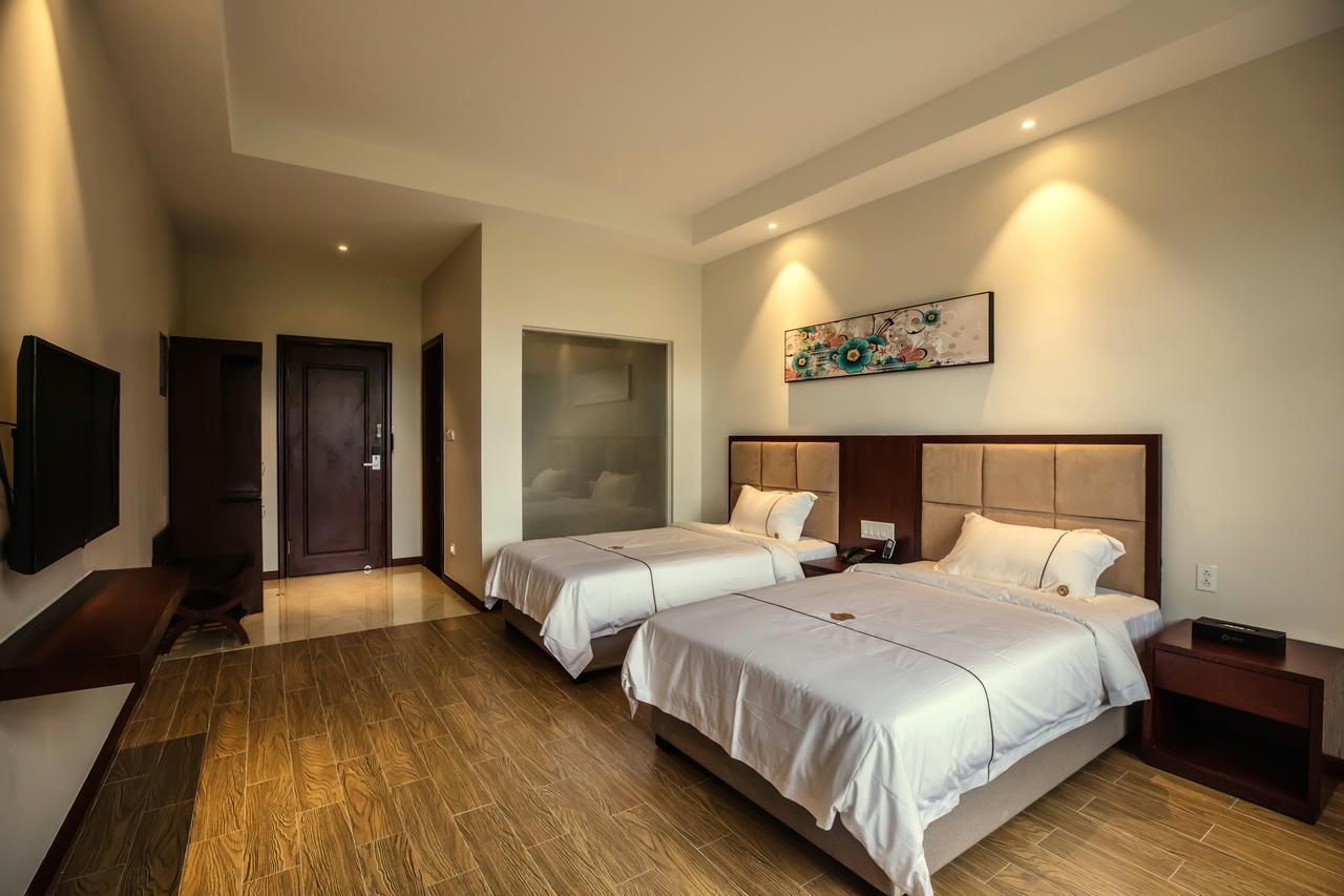 Tf Seaside Hotel Гарапан Экстерьер фото