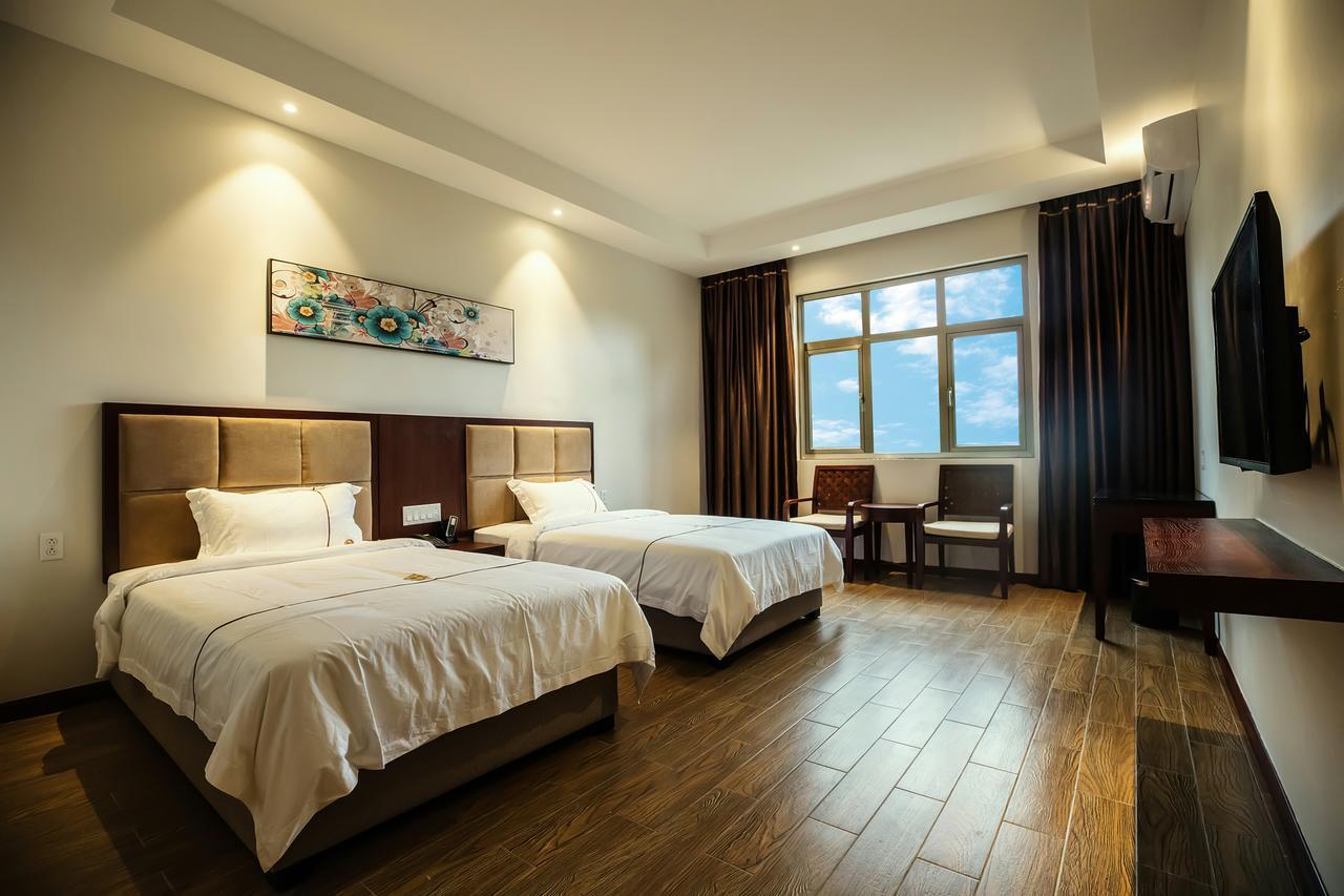 Tf Seaside Hotel Гарапан Экстерьер фото